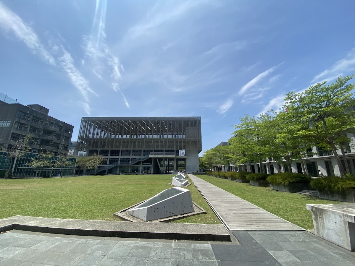 Shih Chien University photo 5