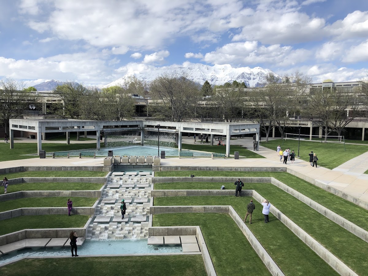 Utah Valley University photo 8