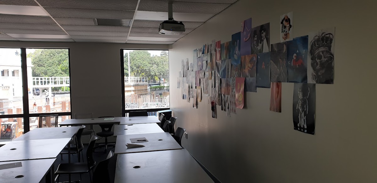 Yoobee Colleges photo 3