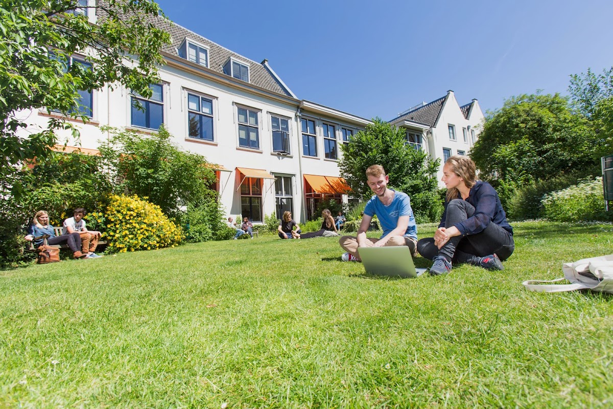 University of Humanistic Studies photo 1