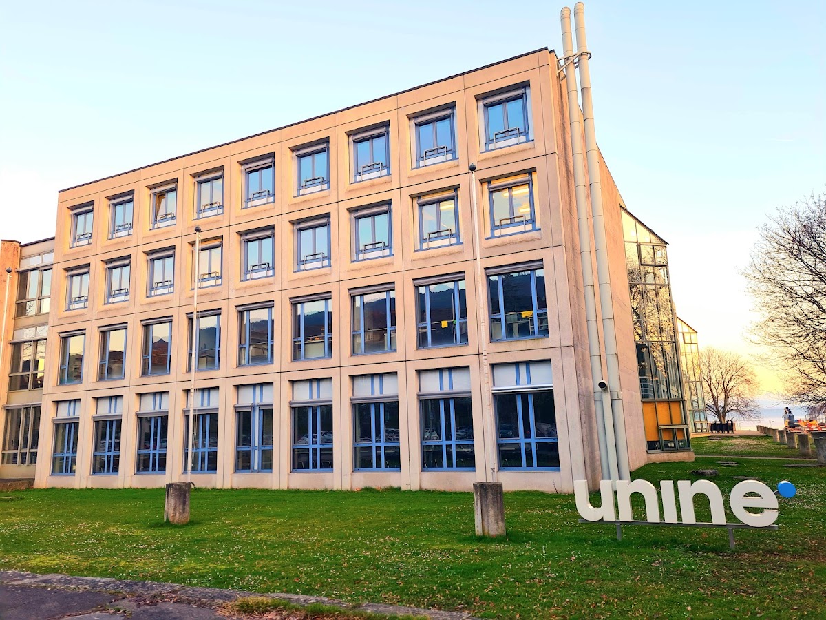 Neuchâtel University photo 6