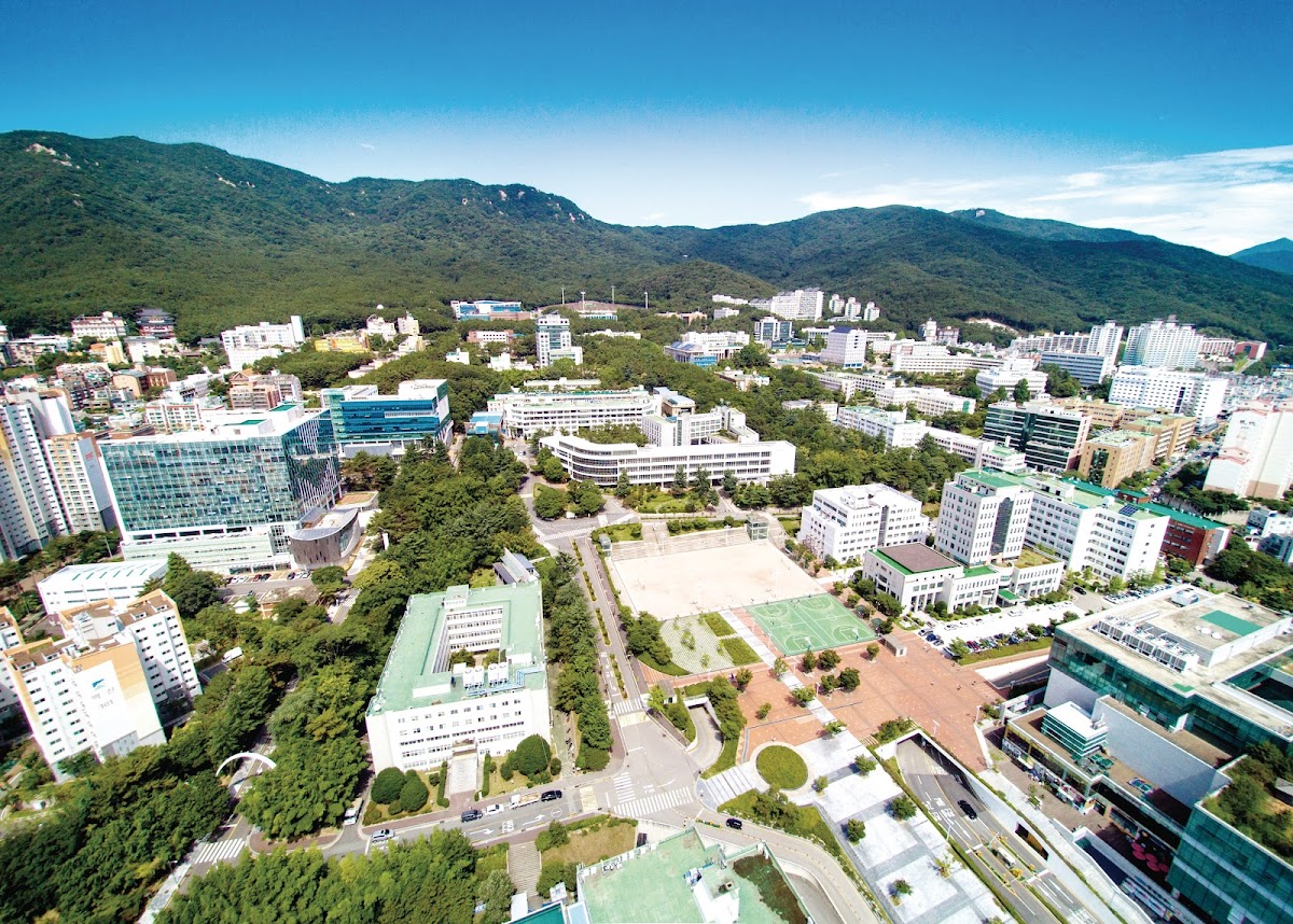 Pusan National University photo 2
