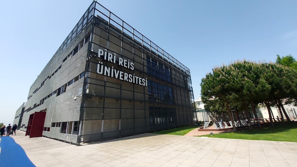 Piri Reis University photo 1