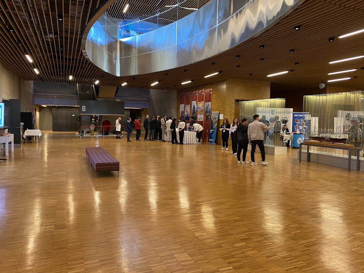Piri Reis University photo 7