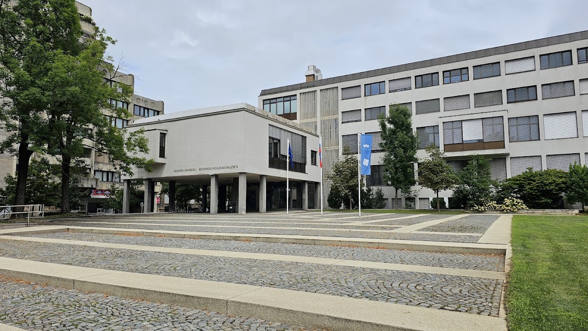 Faculty of Economics and Business, University of Maribor photo 2