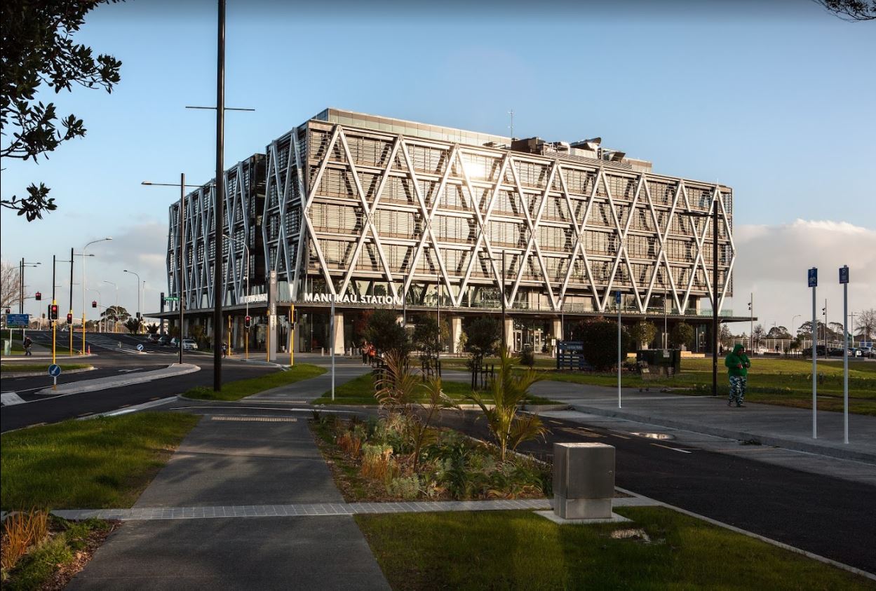 Manukau Institute of Technology (MIT)
