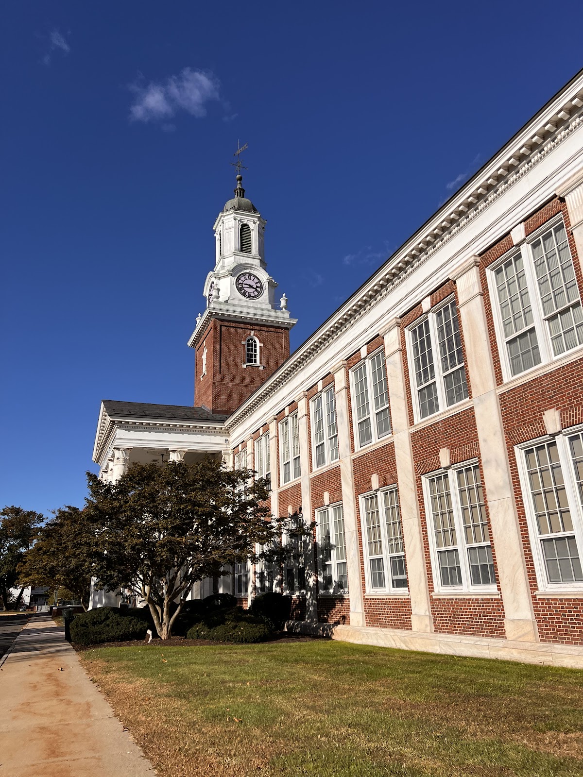 Central Connecticut State photo 9