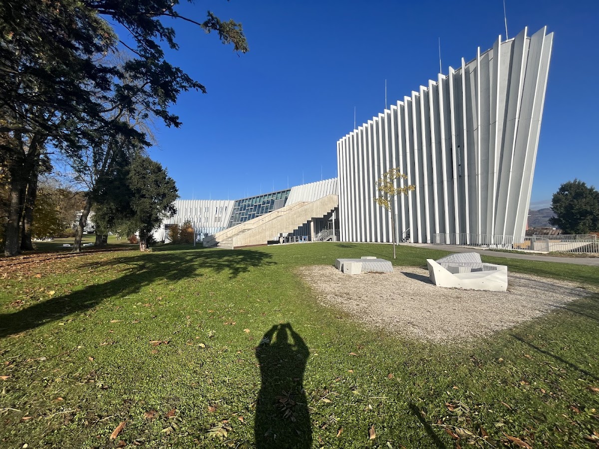 Anton Bruckner Private University photo 4