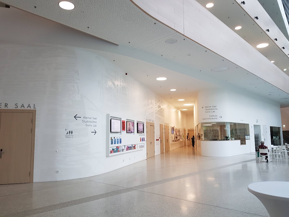 Anton Bruckner Private University photo 6