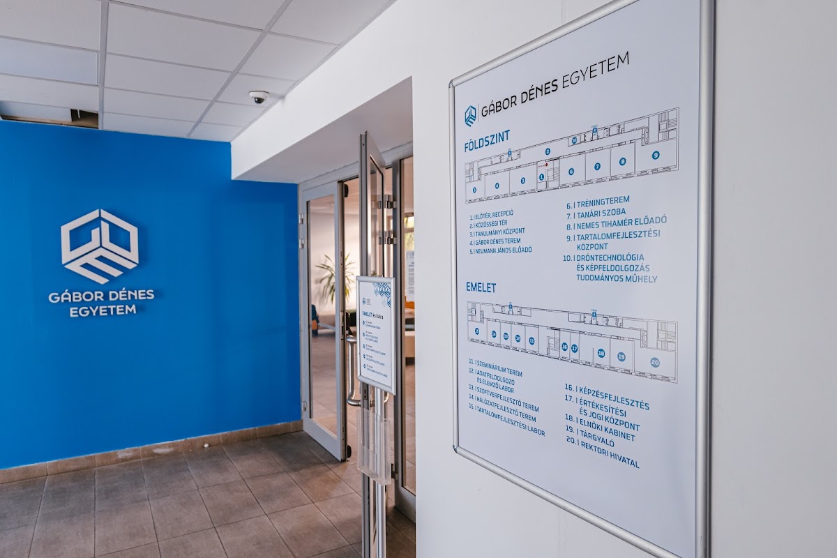 Gábor Dénes University photo 7