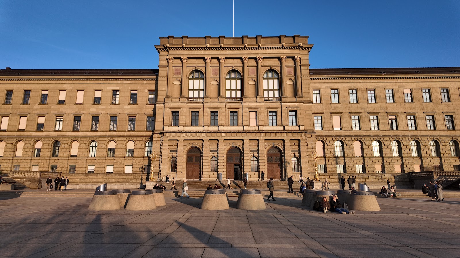 University of Zurich