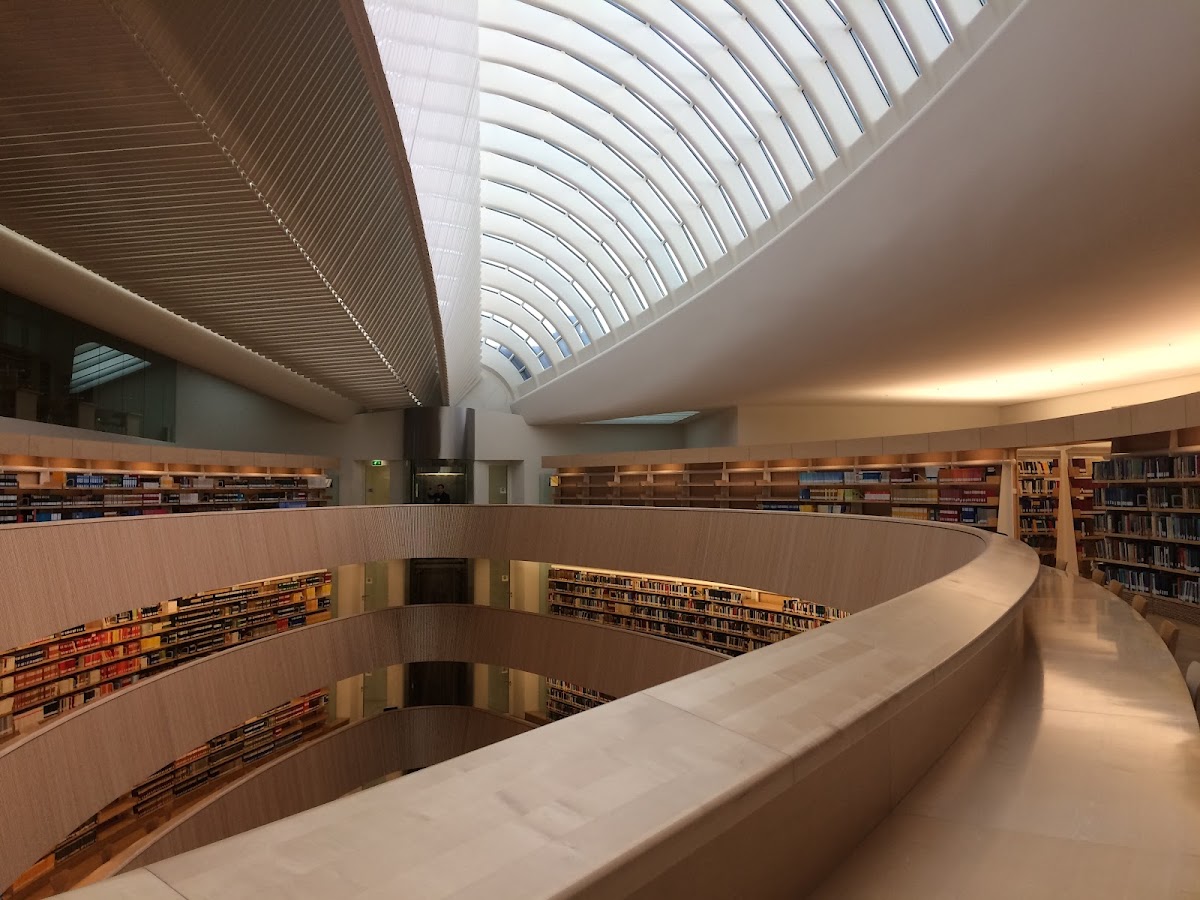 University of Zurich photo 4