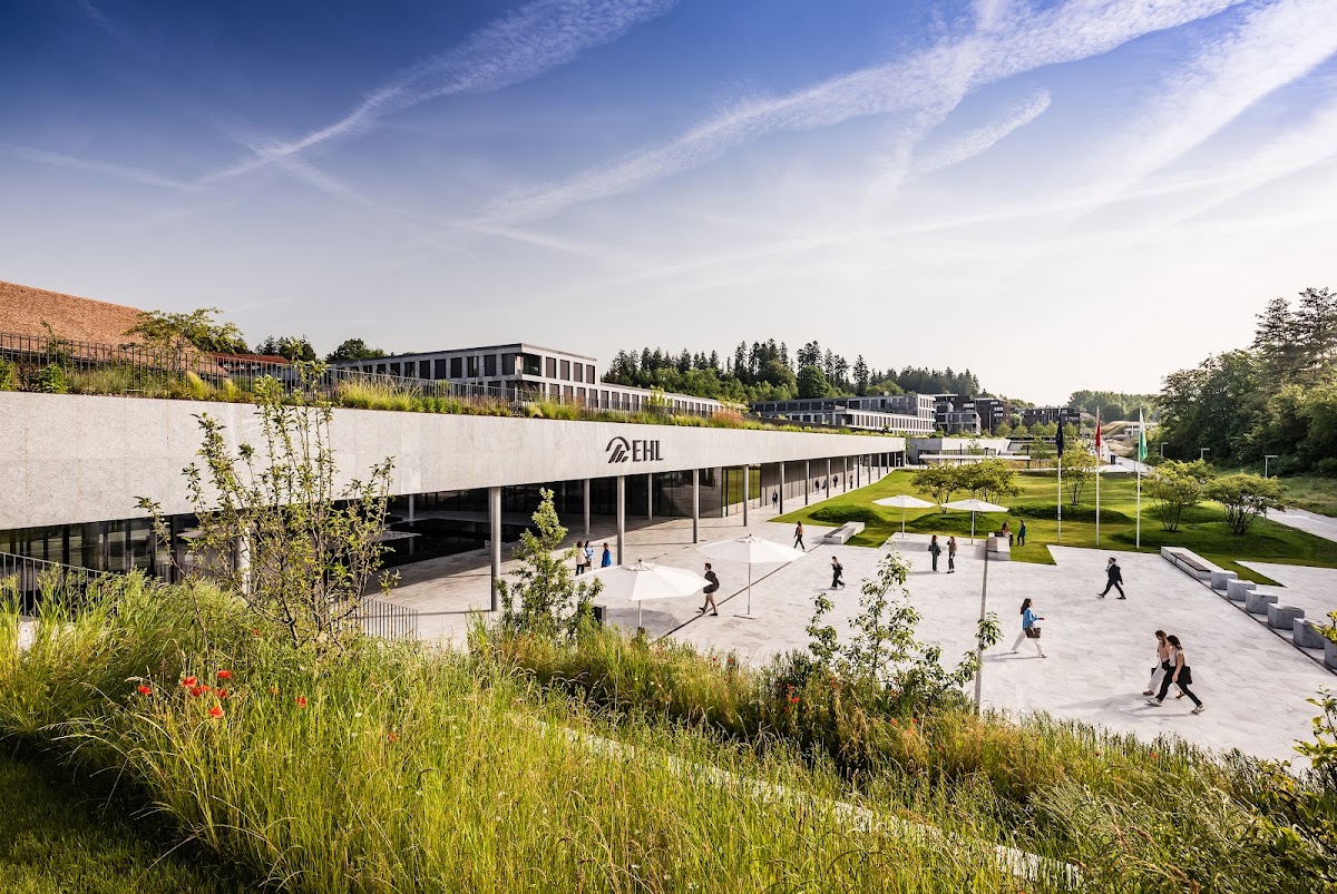 EHL Hospitality Business School photo 6