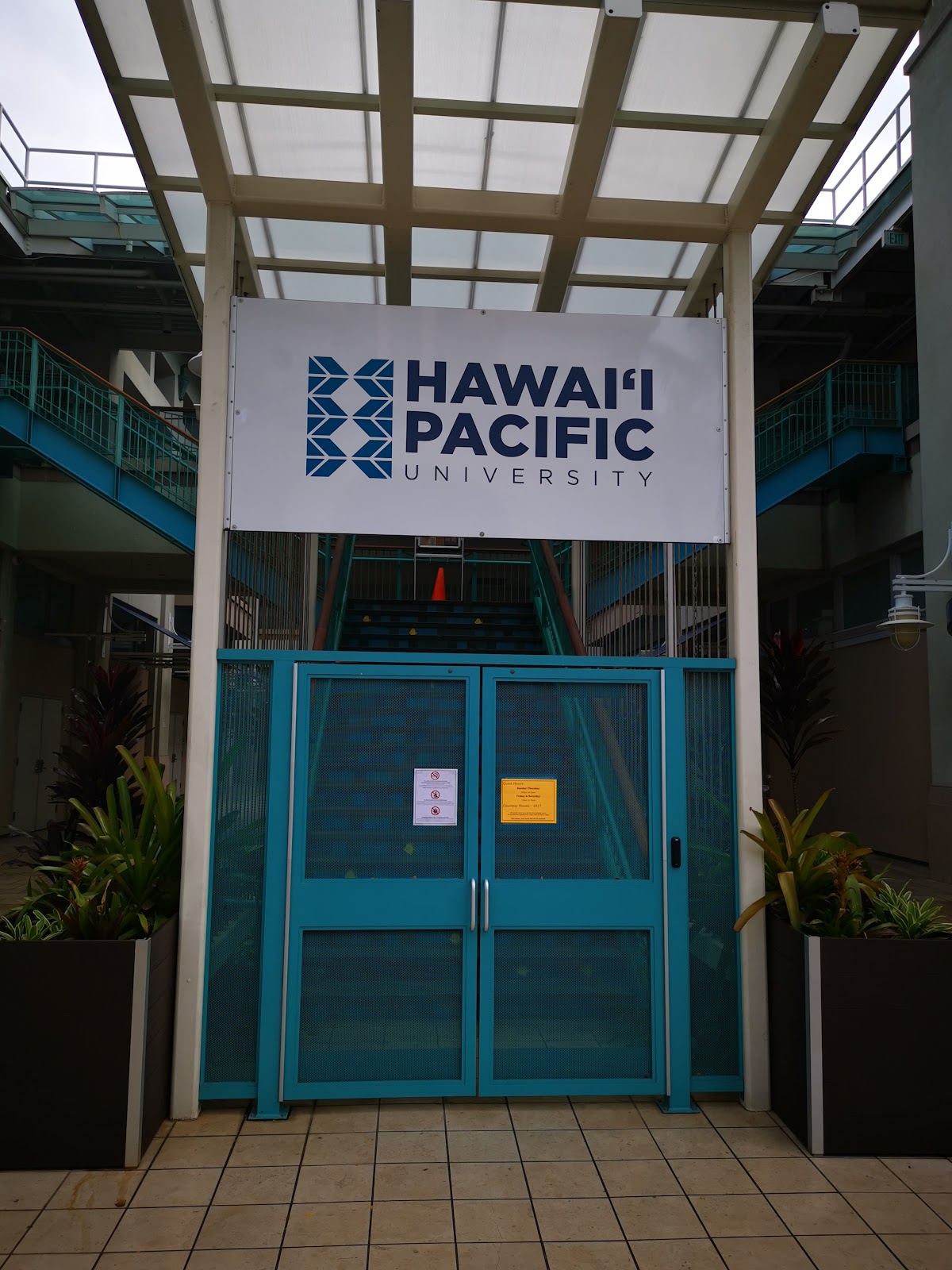 Hawaii Pacific University photo 7