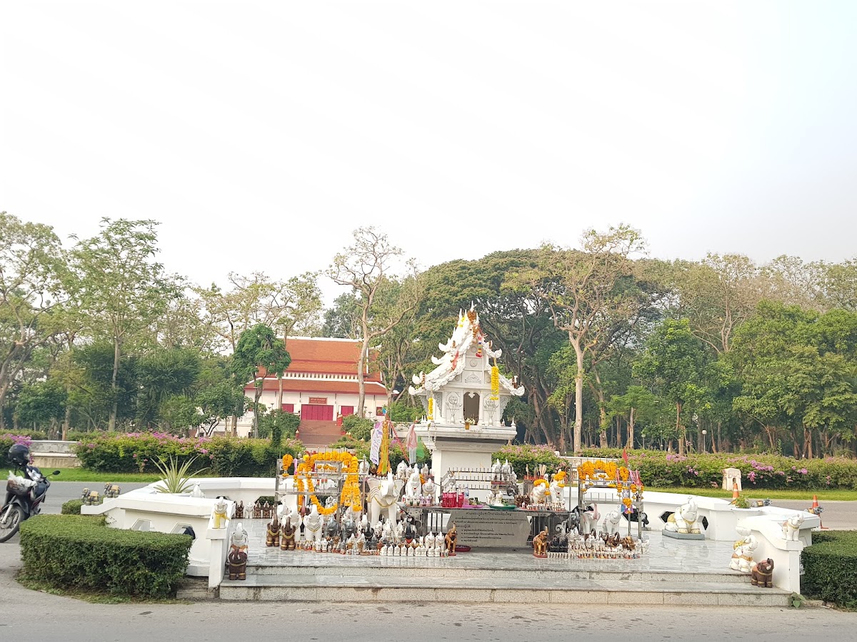 Chiang Mai University photo 9