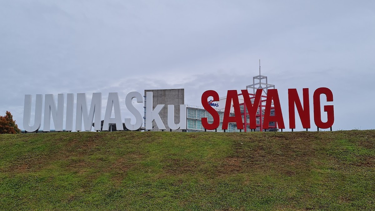 Universiti Malaysia Sarawak photo 1