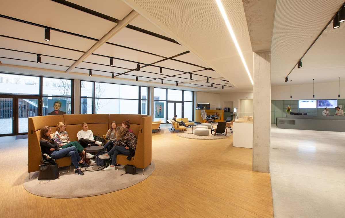 Antwerp Management School photo 1