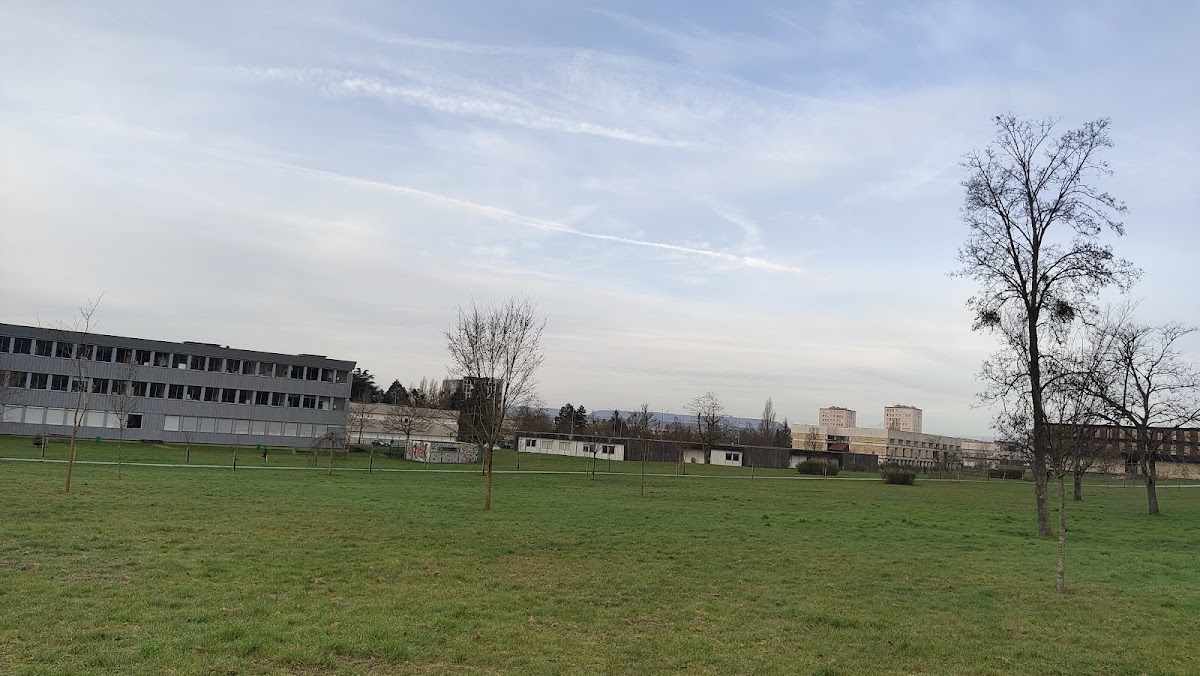 University of Burgundy photo 2