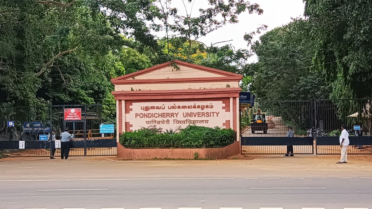 Pondicherry University photo 2