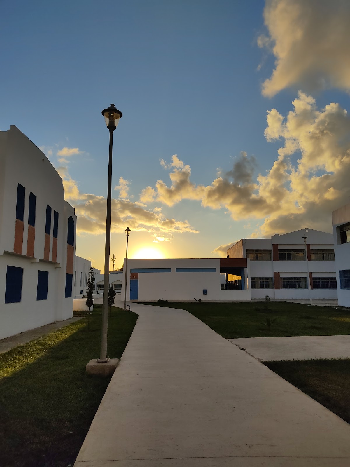 Abdelmalek Essaâdi University photo 7