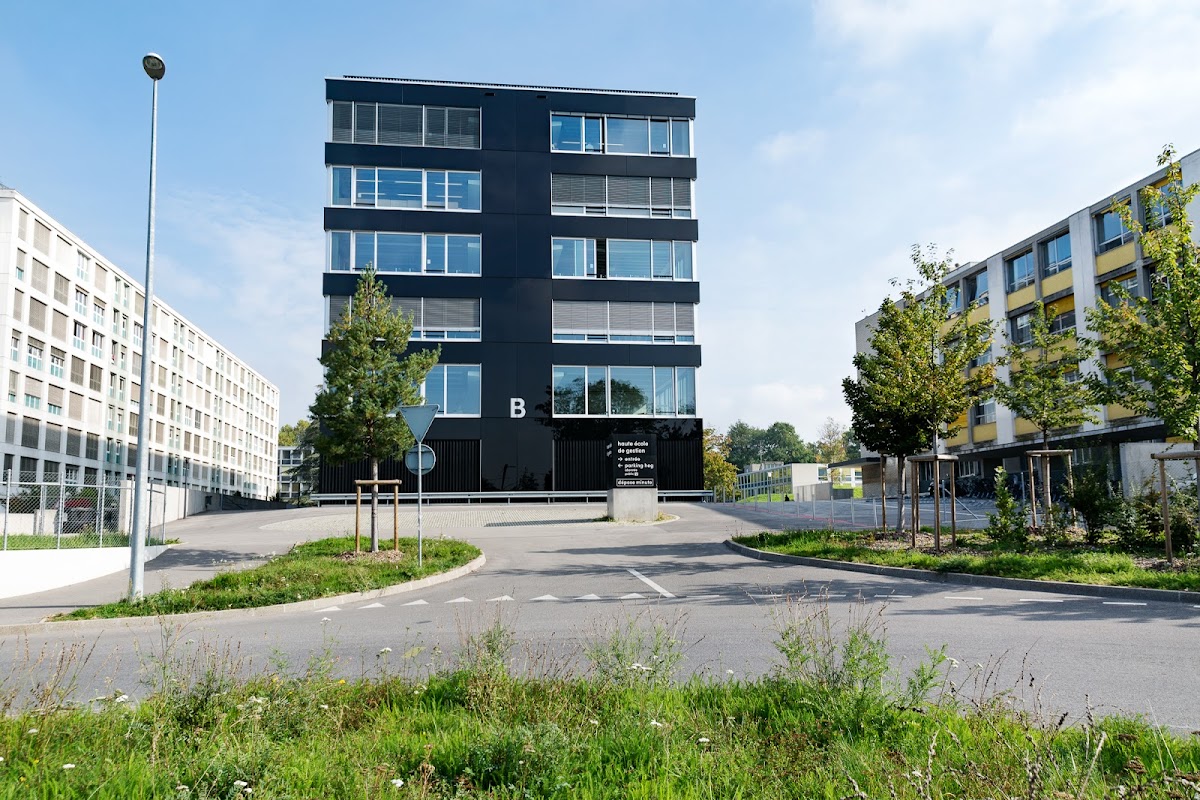 Haute école de gestion de Genève (HEG) photo 4