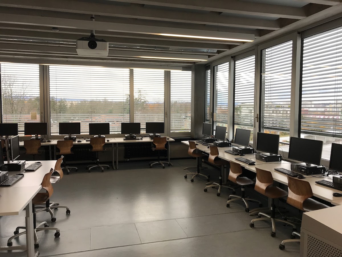 Haute école de gestion de Genève (HEG) photo 7