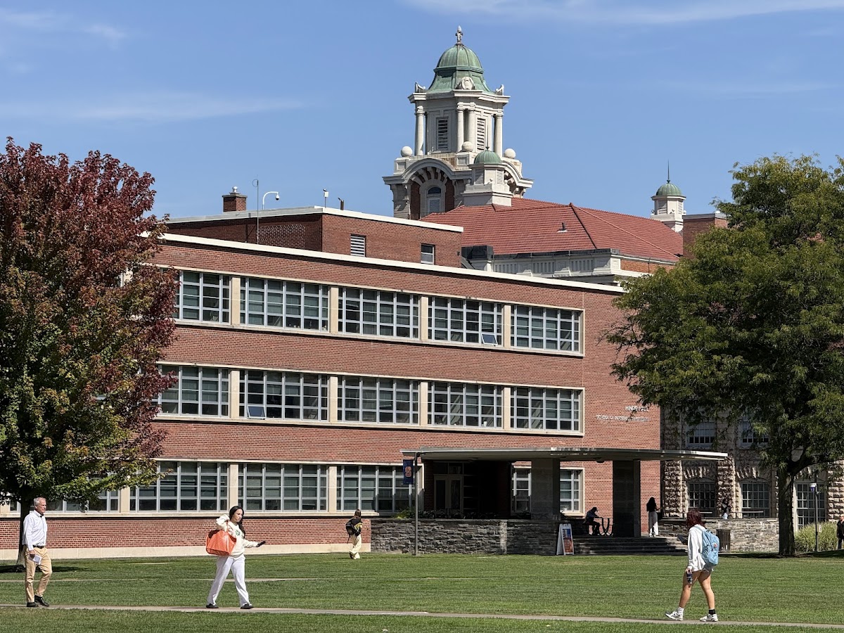 Syracuse University photo 7