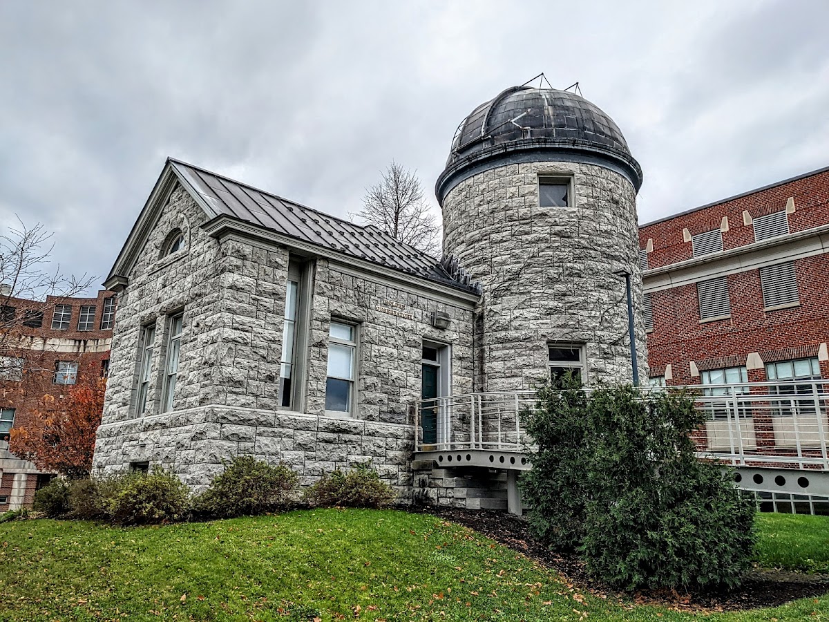 Syracuse University photo 8