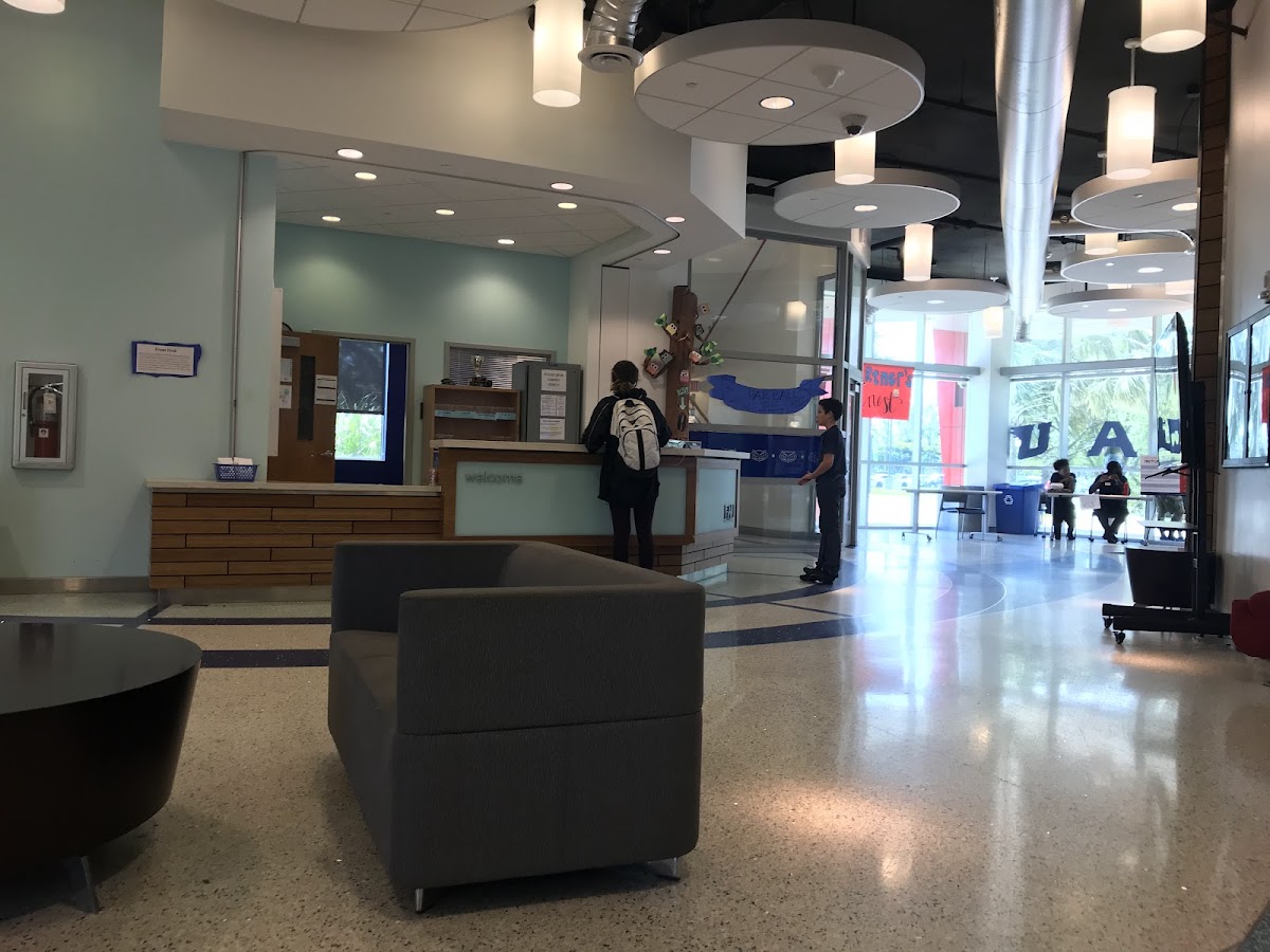 Florida Atlantic University photo 7