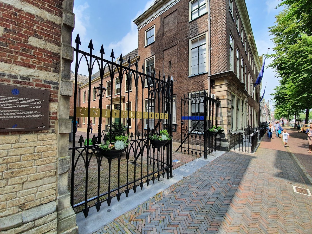 Leiden University photo 4