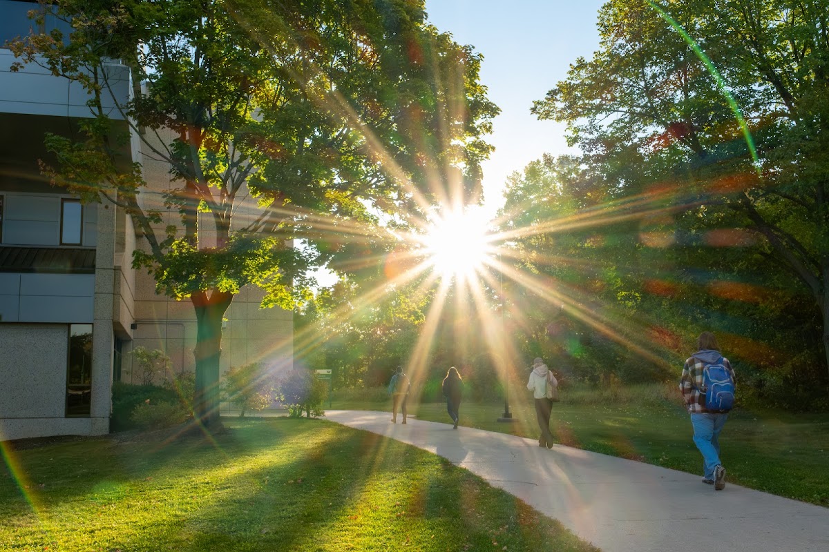 UW-Green Bay photo 6