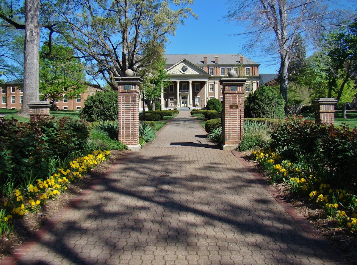 Roanoke College photo 3