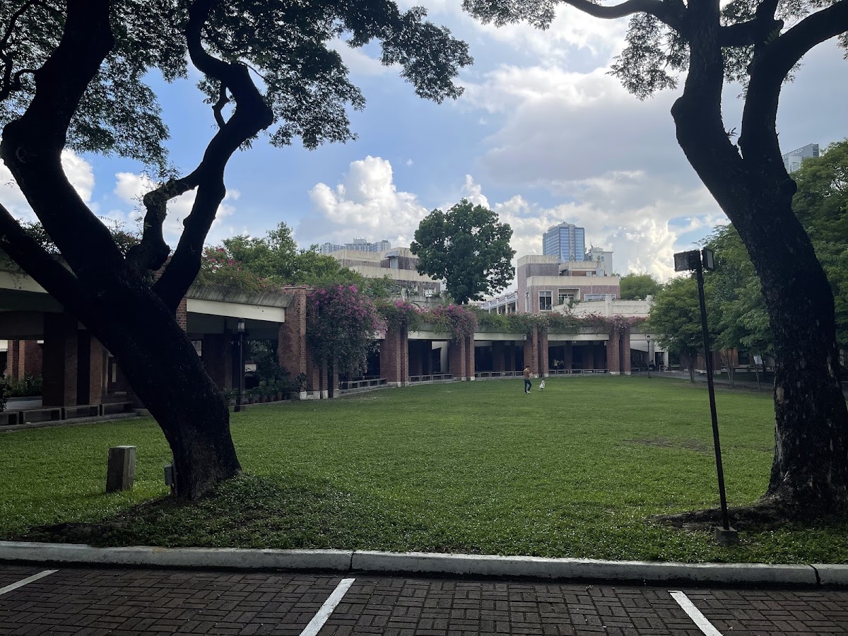 Ateneo de Manila University photo 9