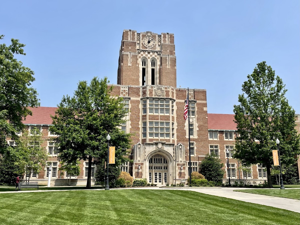 University of Tennessee Knoxville photo 2