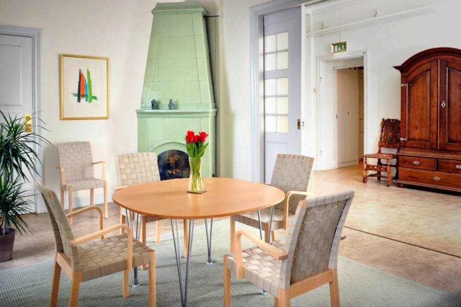 Newman Institute photo 2