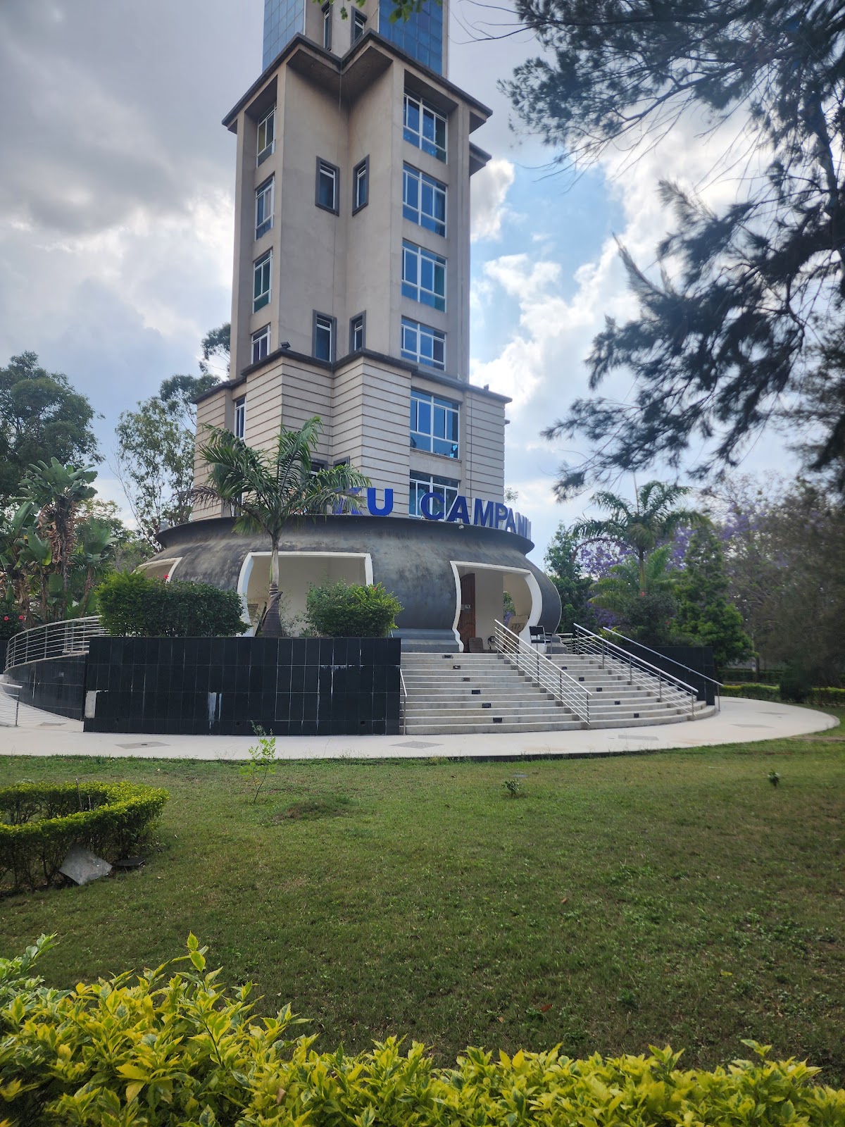 Kenyatta University photo 5