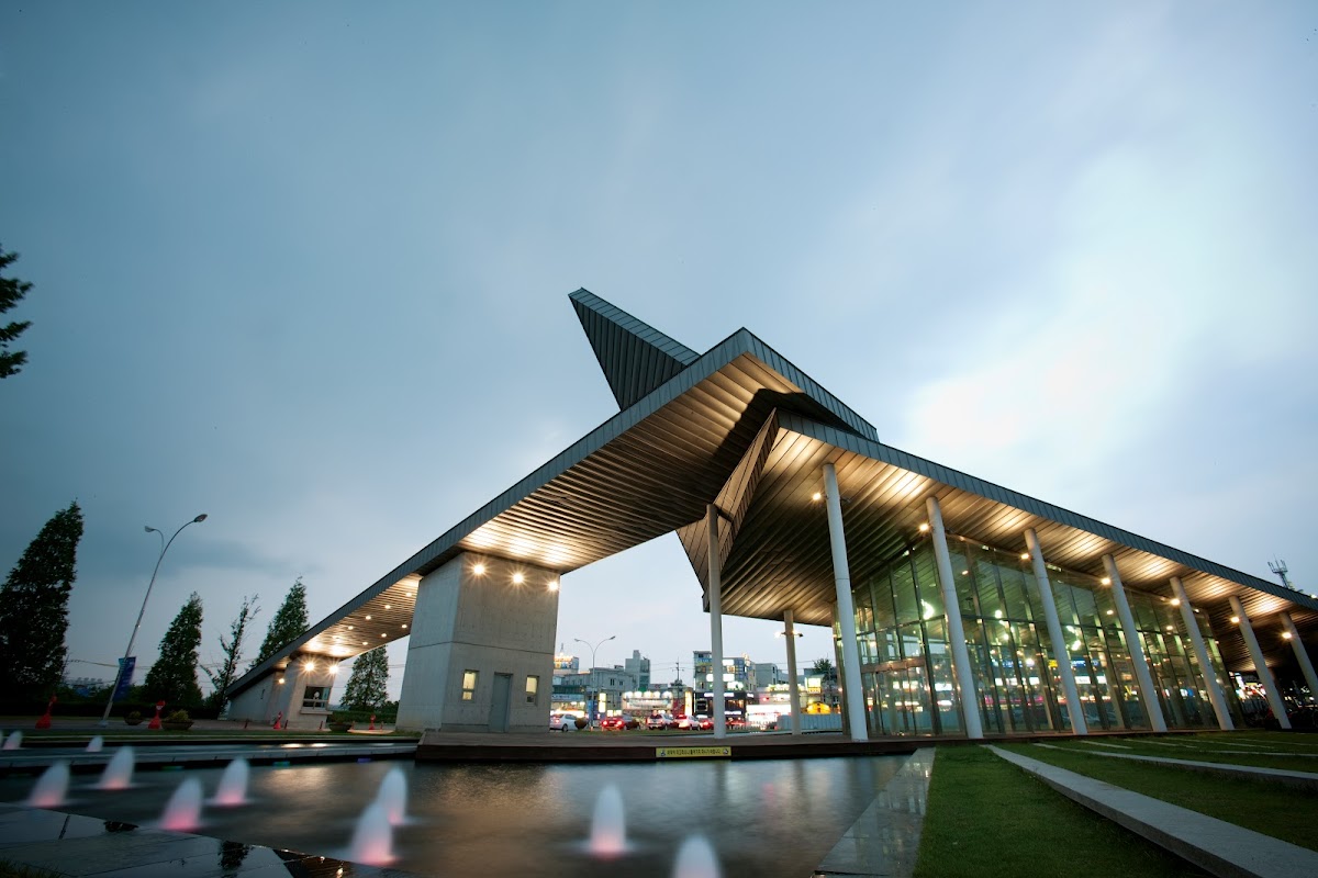 Yeungnam University photo 5