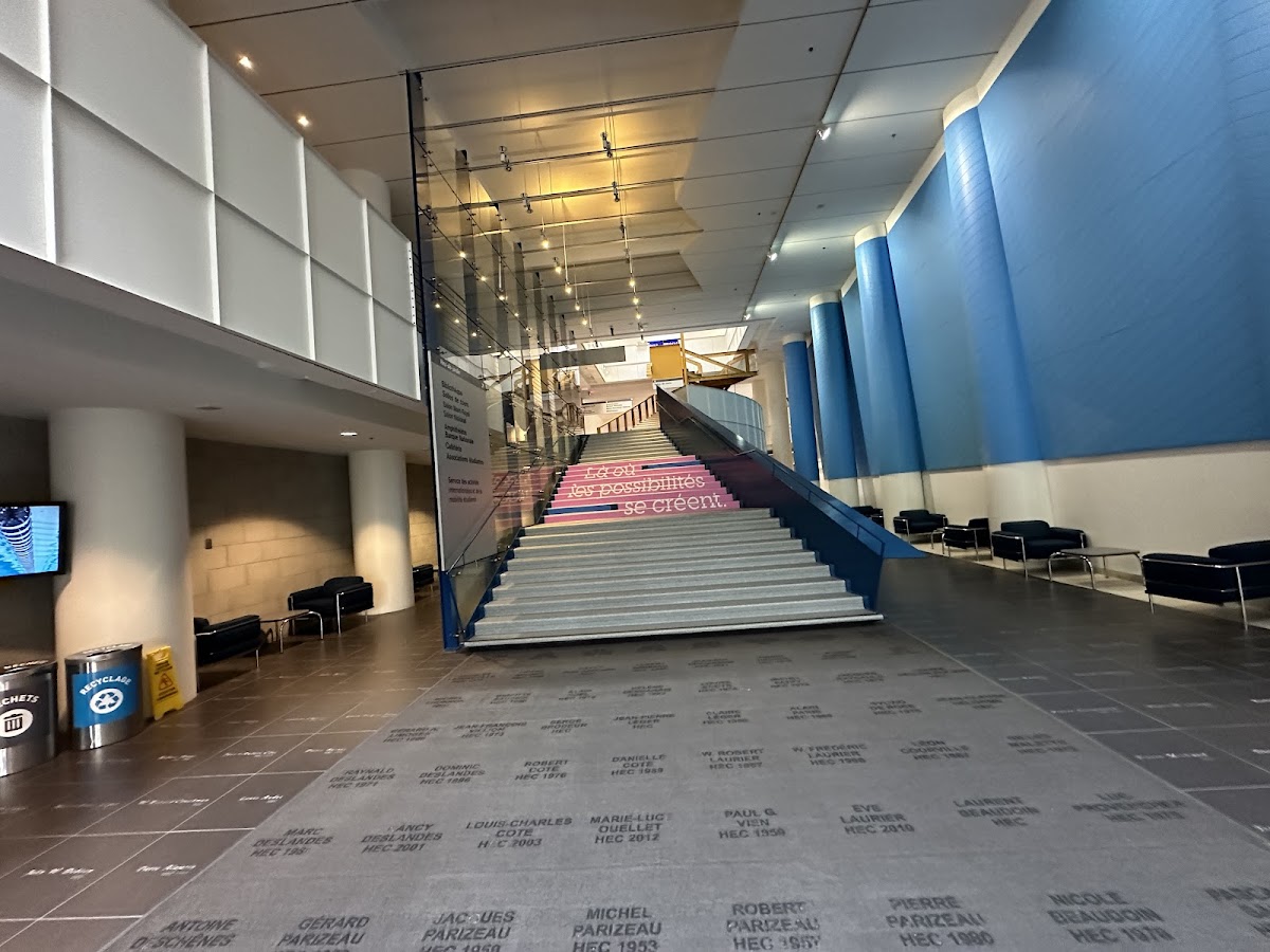 HEC Montréal photo 9