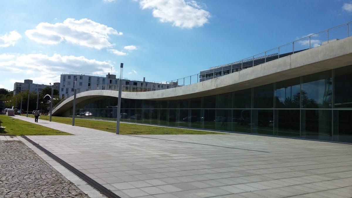 École des Ponts ParisTech photo 1