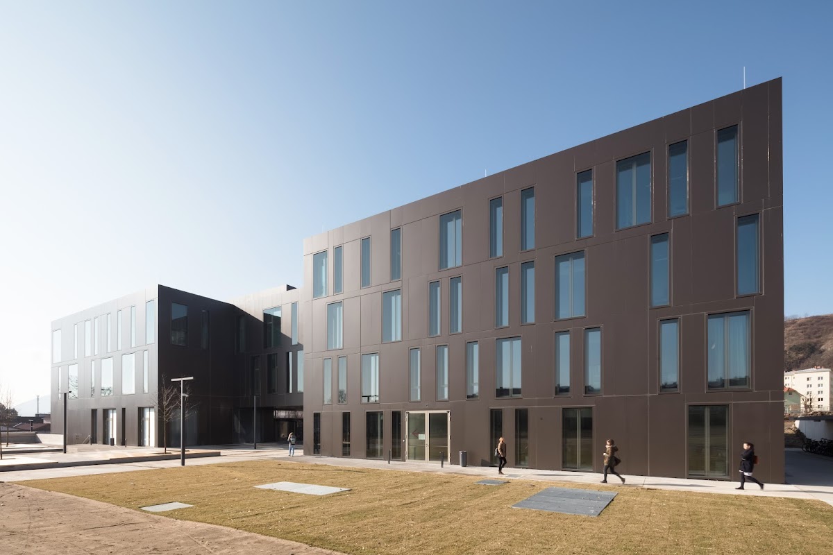 Karl Landsteiner University of Health Sciences photo 6