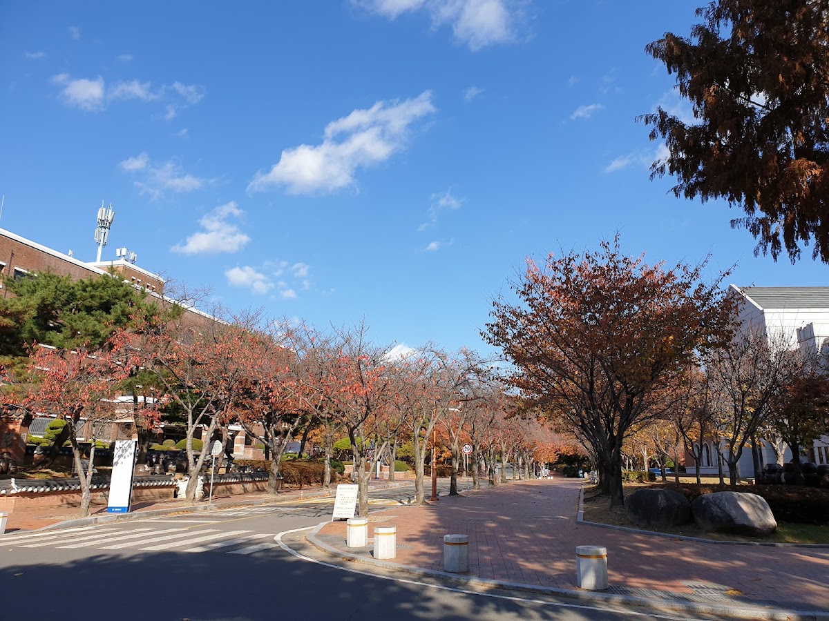 Keimyung University photo 9