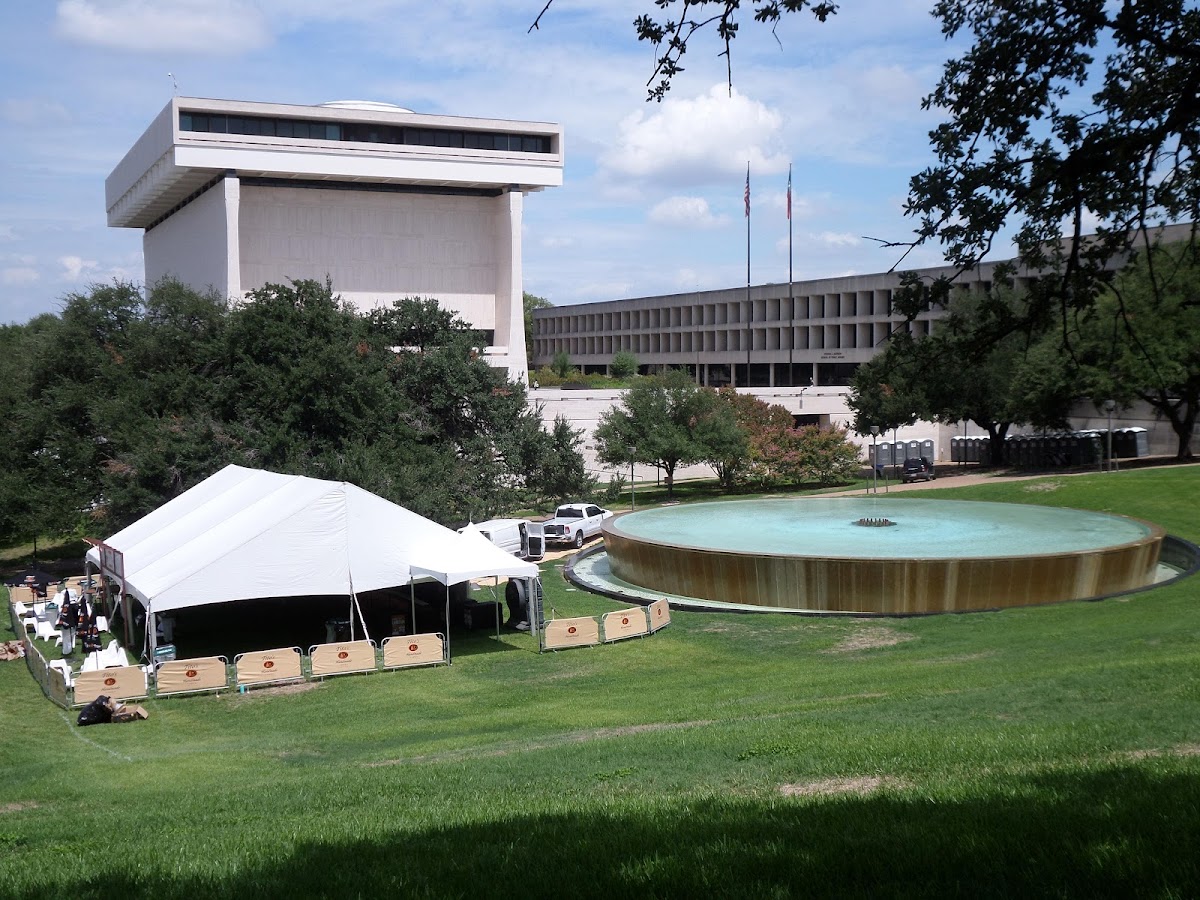 University of Texas Austin photo 4