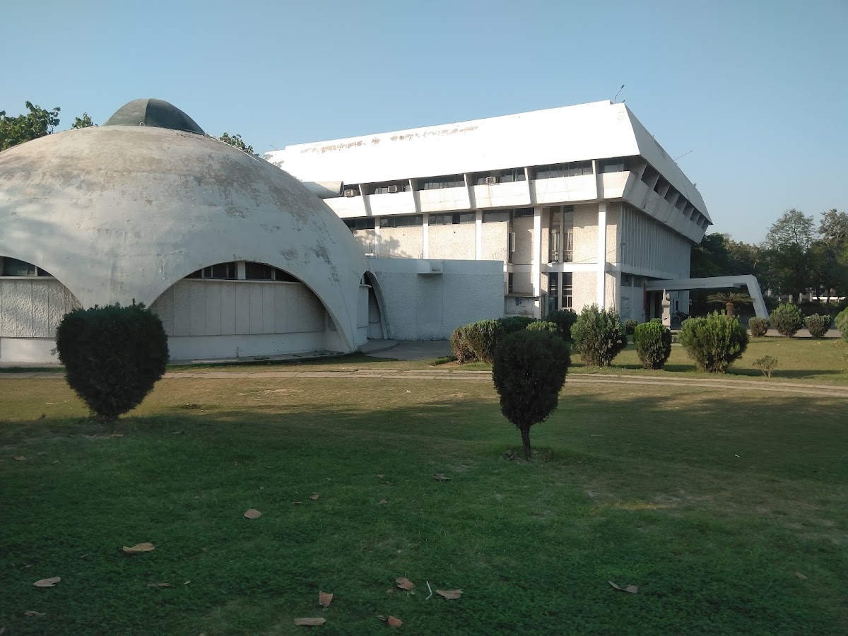 Punjabi University photo 2