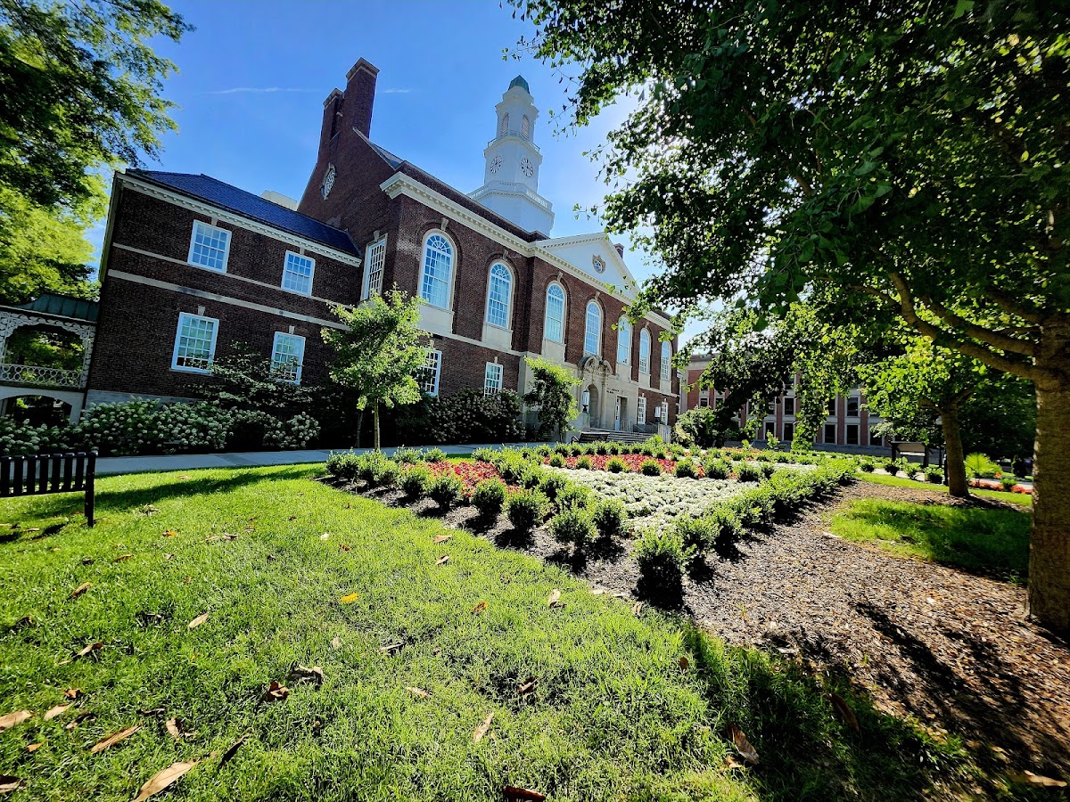 Eastern Kentucky University photo 3