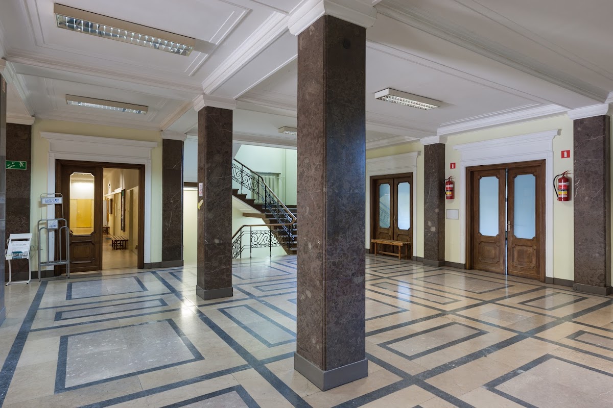 Jan Kochanowski University in Kielce photo 4