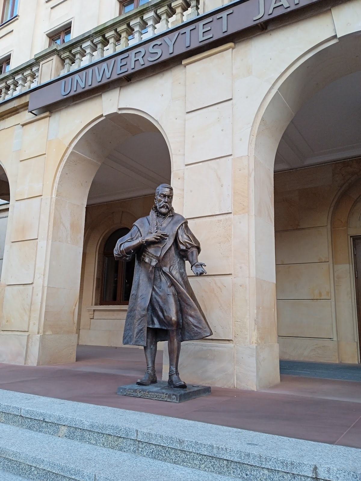 Jan Kochanowski University in Kielce photo 8