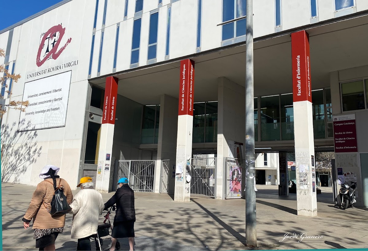 Rovira i Virgili University photo 3