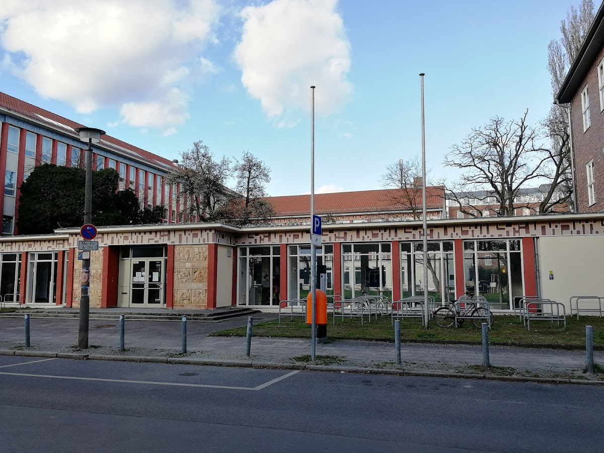 Kunsthochschule Berlin-Weißensee photo 8