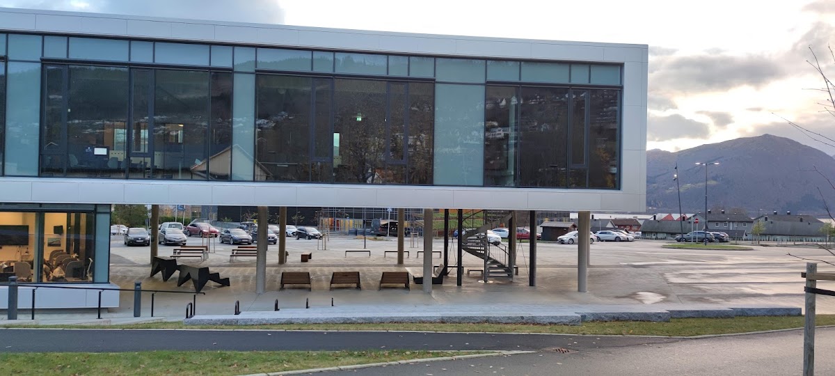 Volda University College photo 1