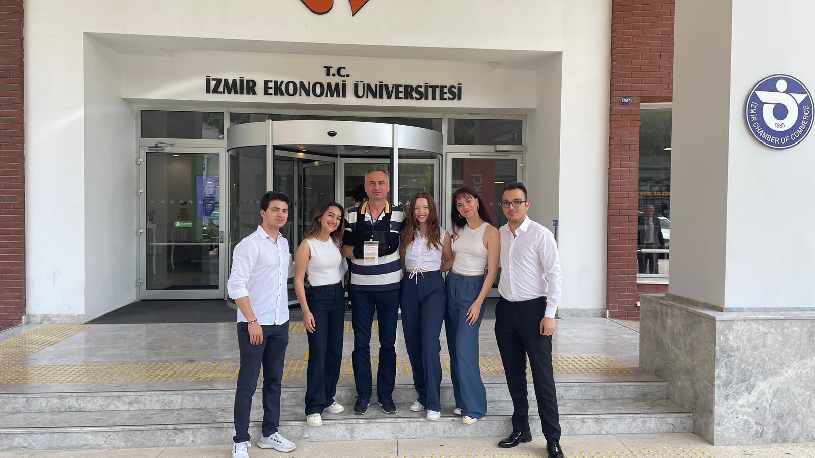 İzmir University of Economics